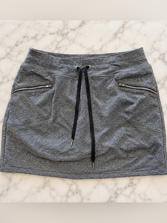 Tangerine Dresses & Skirts - Tangerine Heather Grey Drawstring Mini Skort h
